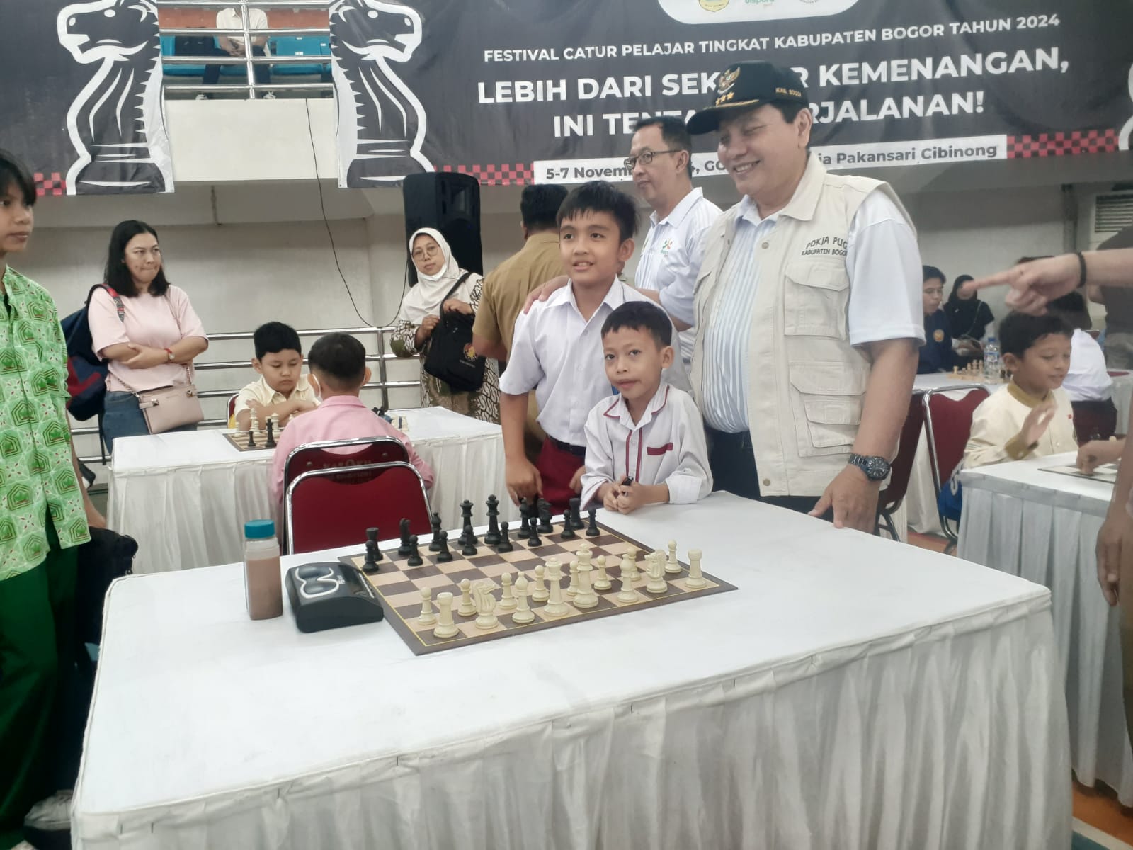 茂物摄政王开幕学生国际象棋节：参加者将成为成功人士